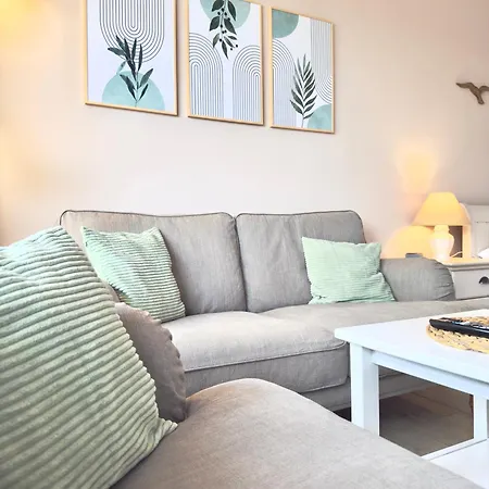 Duhnerherz Bestlage Im Zentrum,am Duhnen, Balkon Mit Meerblick,wlan Parkplatz Und Fahrradabstellraum Bettwaesche Und Handtuecher Inkl Apartment Cuxhaven